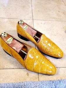 yellow alligator shoes