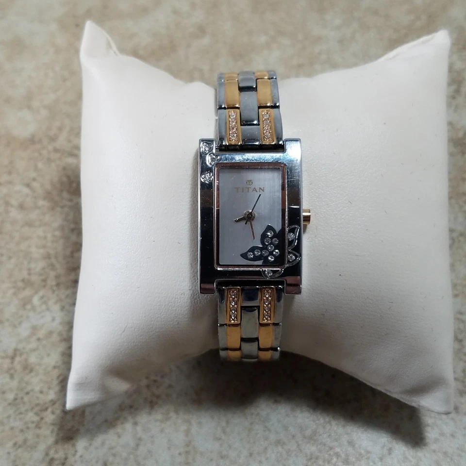 Titan Raga Women’s Analog Silver and Gold Bracelet Watch (VBM0302) - Image 3 of 4