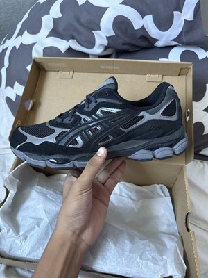 ASICS Gel Kayano 25 NYC -Black M Size 11.5 Men s Brand New