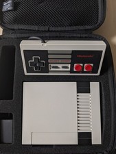 Nintendo NES Classic Mini Console CLV-001 w/ 1 Controllers In Custom Case Unused