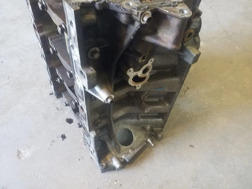 3.5L Engine Bare Cylinder Block | Fits 2010-2019 Ford - Edge / Explorer / Flex Foto 4 de 4