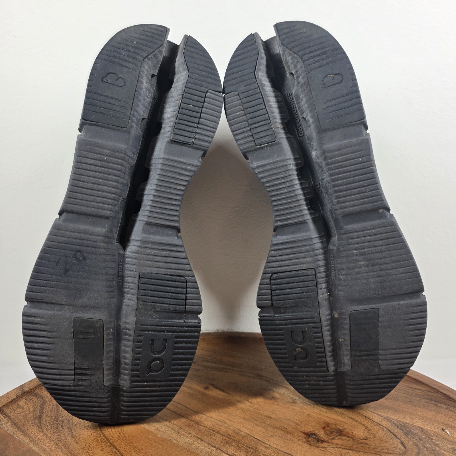 On Cloud Cloudnova Black Eclipse Mens Triple Blac… - image 7