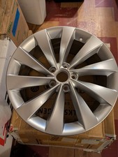 Genuine Volkswagen Vw 18 Interlagos Wheel 3c8601025ab 18x8 Et41 Small Blemish