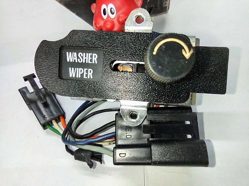 Nuevo de Lote Antiguo GM 1977 Chevrolet Truck C K-1-2-3 Blazer Van GMC Interruptor Limpiaparabrisas Intermitente Foto 2 de 4