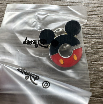 New Club Disney Mickey Mouse Head Icon Shorts Letter C Disney Pin 1'' New Package