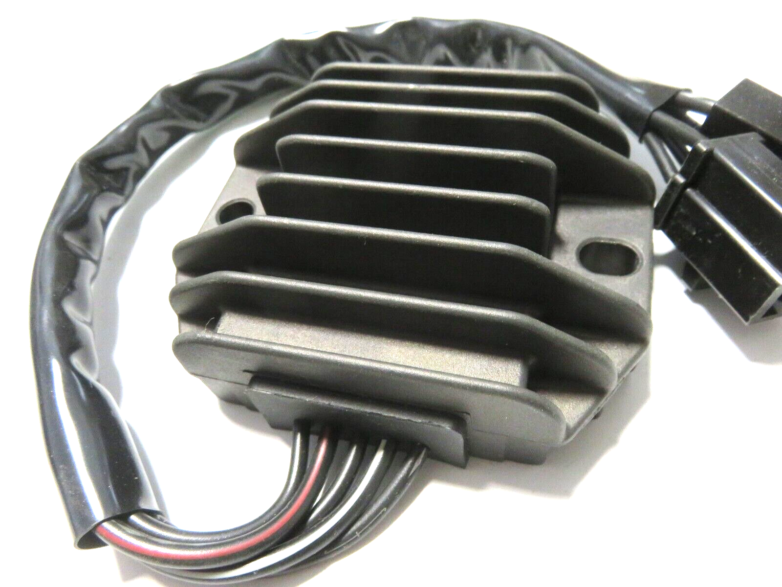 OEM Suzuki Gs500 GS 500 Regulator Rectifier 32800-01d00 Fits 