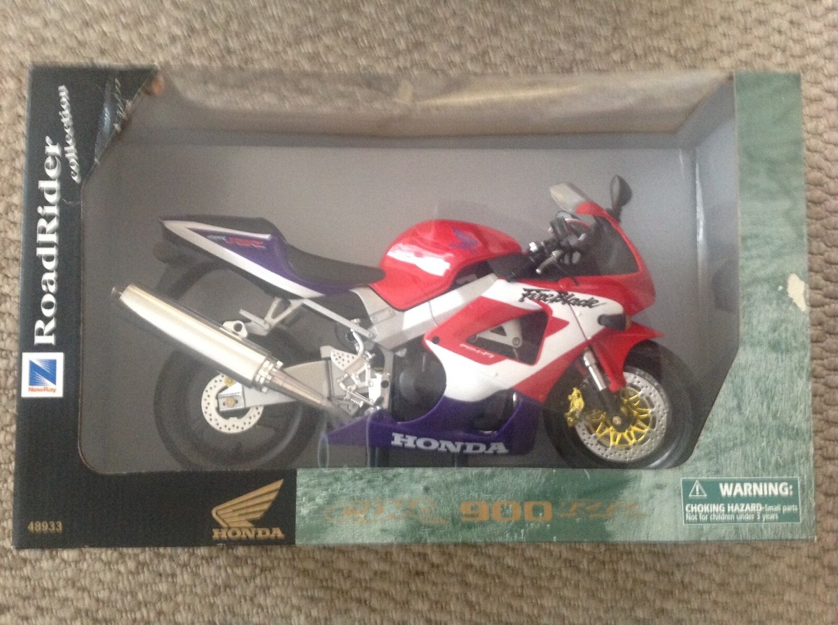 ホンダ CBR900RR FireBlade ミニカー 1/12 ホンダ CBR900RR FireBlade ミニカー 1/12 - メルカリ