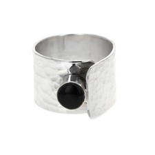 Sterling Silver, Hammered Onyx Ring,.925 Genuine Silver, Black Stone Ring,Vintag