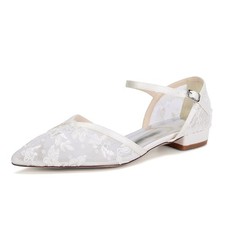 CTROCKED Women's Lace Wedding Flats for Bride Closed Toe Ankle Strap Satin...