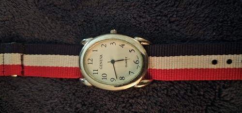 Geneva Watch Japan Movement Vintage - Picture 2 of 5