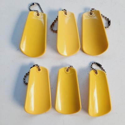 Vintage Lot of 6 Tupperware Gadgets Mini Yellow Keychain Shoe Horns #1225