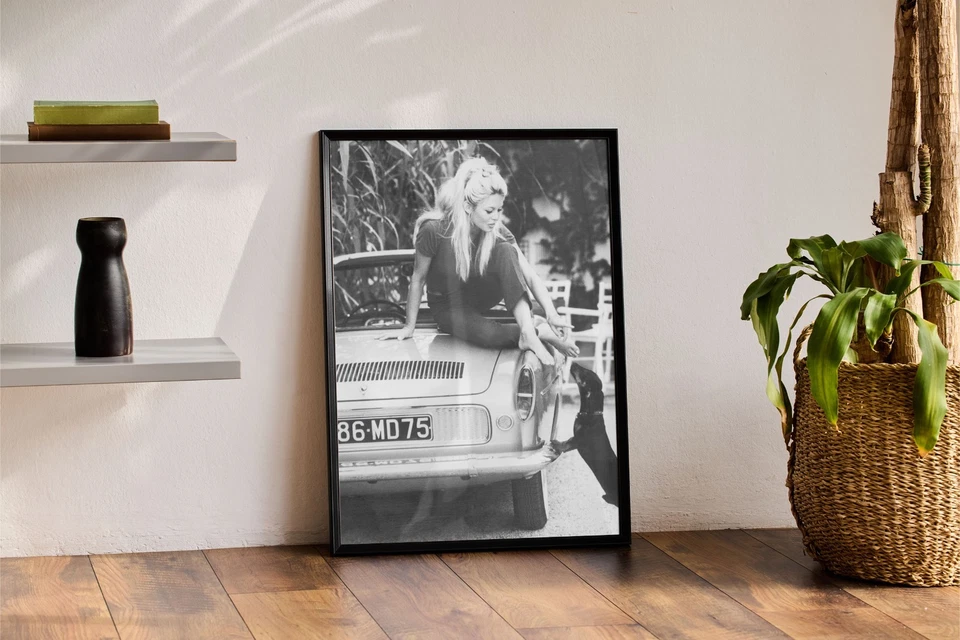 Brigitte Bardot Wandbild Bild Poster Kunstdruck Hund Retro Vintage NEU - Bild 2 von 2