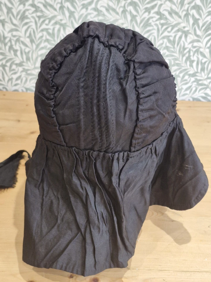 SOMBRERO ANTIGUO GORRO VICTORIANO MUJER LUTO HECHO A MANO Foto 2 de 4