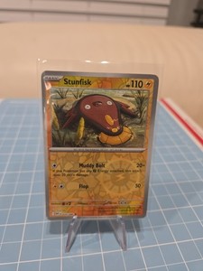 Stunfisk 035/086 Sv: White Flare Reverse Holo