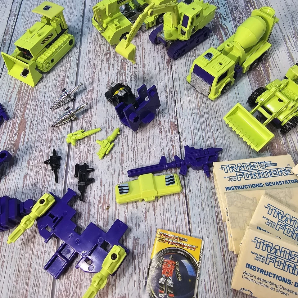 Transformers g1 original vintage Constructicon  Devastator  - Image 3 of 4