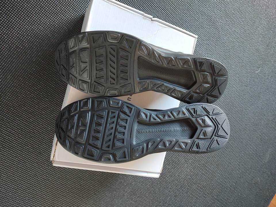 APL Mens Techloom Breeze Size 12 Black Sneakers | eBay