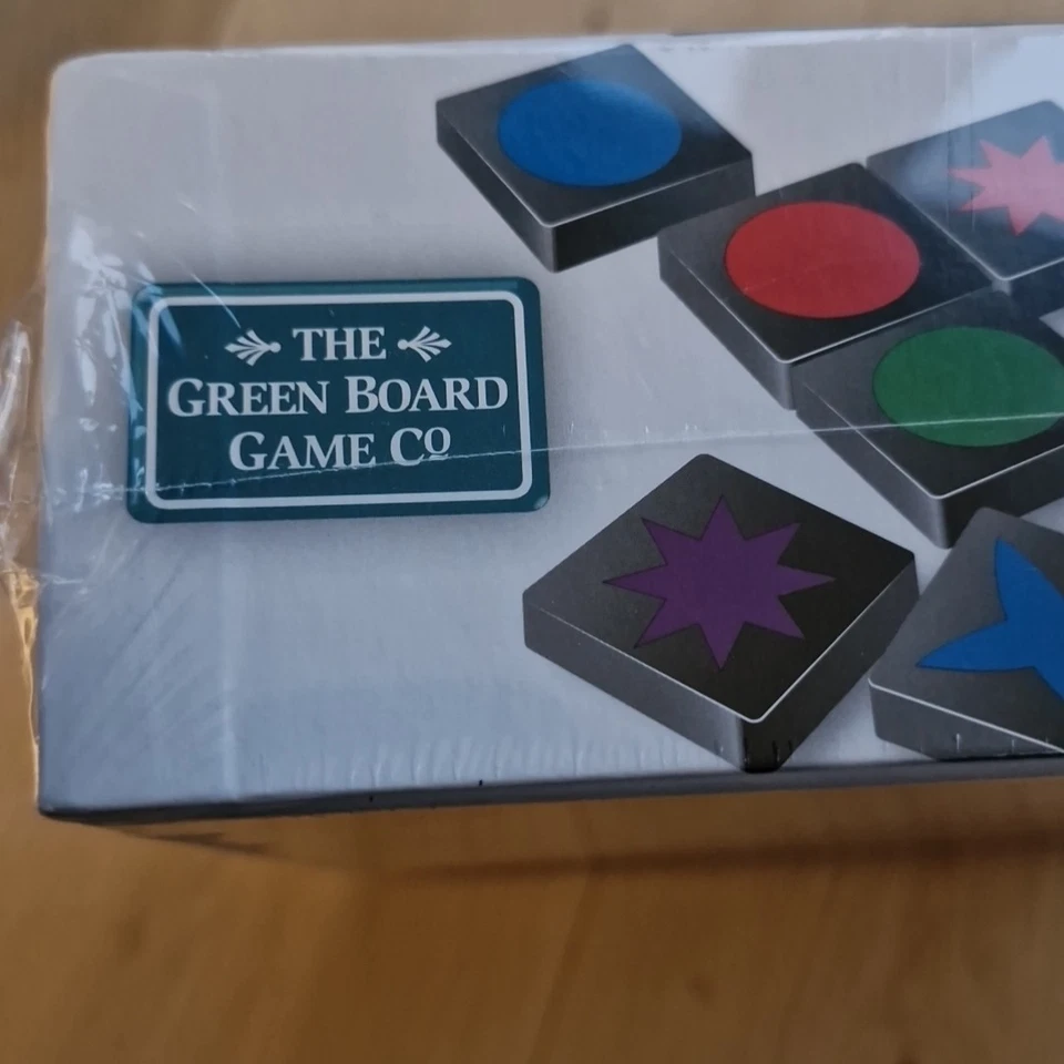 Qwirkle Board Game Mindware 2006 Brand New & Sealed - Image 4 of 4