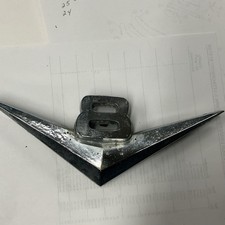 Vintage V8 Ford Emblem Baaf-8259 A Metal Badge Dd