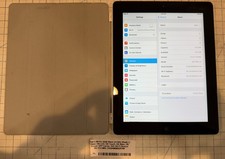 Apple iPad 2 - Black - 9.7" - 16GB - WiFi - A1395 - works great