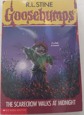 R.L. Stine's Goosebumps Book #20 The Scarecrow Walks At Midnight Preowned