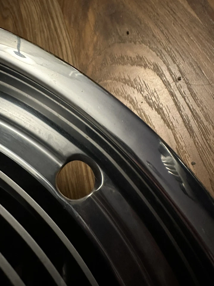 77-79 Oldsmobile Delta 88 Regency 98 Opcional Deluxe Tapacubos Tapacubos Completa 15” Foto 3 de 4