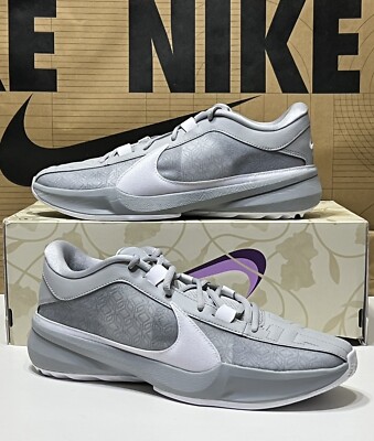 zoom freak grey