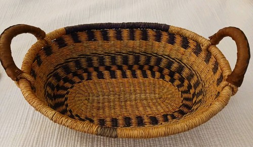 Ghana Bolga multipurpose Serving Tray Basket leather covered side handles 17x14" - Picture 6 of 6