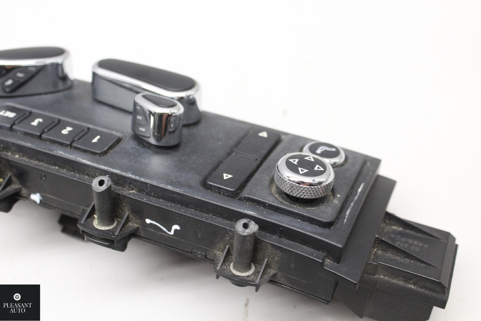 06-12 BENTLEY CONTINENTAL FLYING SPUR FRONT LEFT SEAT SWITCH CONTROL BUTTONS 3W2