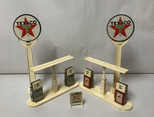 1960's BUDDY L GAS STATION PARTS