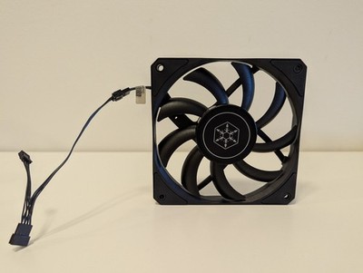 ARCTIC P14 SLIM PWM PST Case Fan 140 mm PWM Sharing Technology PC extra slim