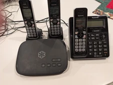 Ooma Telo Free Home Phone Service VoIP  incl panasonic base and 2 remotes