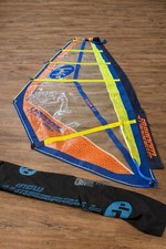 Maui Freedom Slalom Wing 3.7 Windsurfing Sail Green And Blue With Case