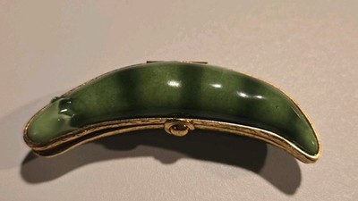 Limoges Porcelain Trinket Box 2 Peas in a Pod Signed Antonia Numbered Peint Main