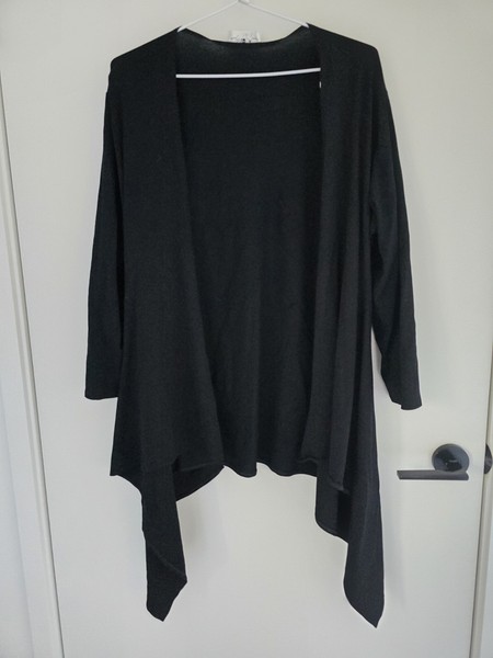 MELA PURDIE Women’s drape Cardigan black Size 14/L Excellent Condition 