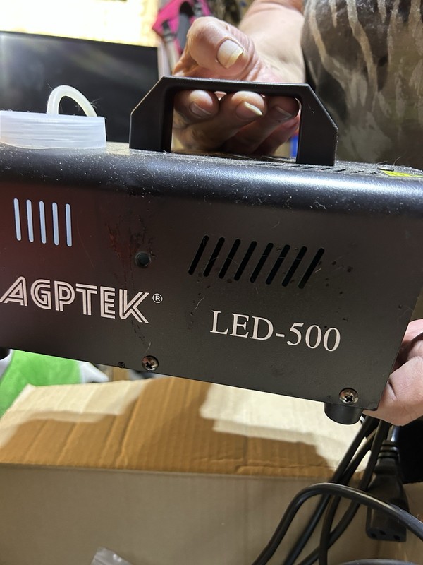 AGPTEK LED-500 LED Multicolor Fog Effect Stage Light w/ Cable & Connector