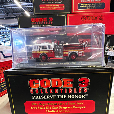 Code 3 Collectibles 1/64 FDNY Seagrave Pumper E-58 Diecast Limited Edition, seal