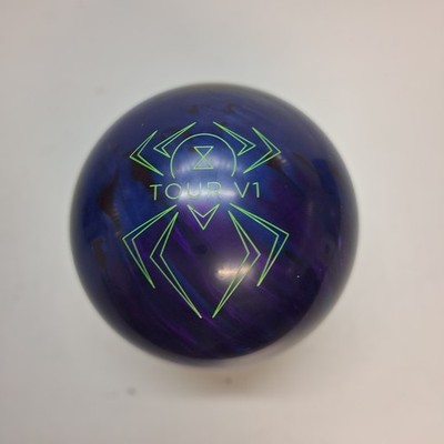 Hammer Black Widow Tour V1  bowling ball 15 LB   new in box   #166
