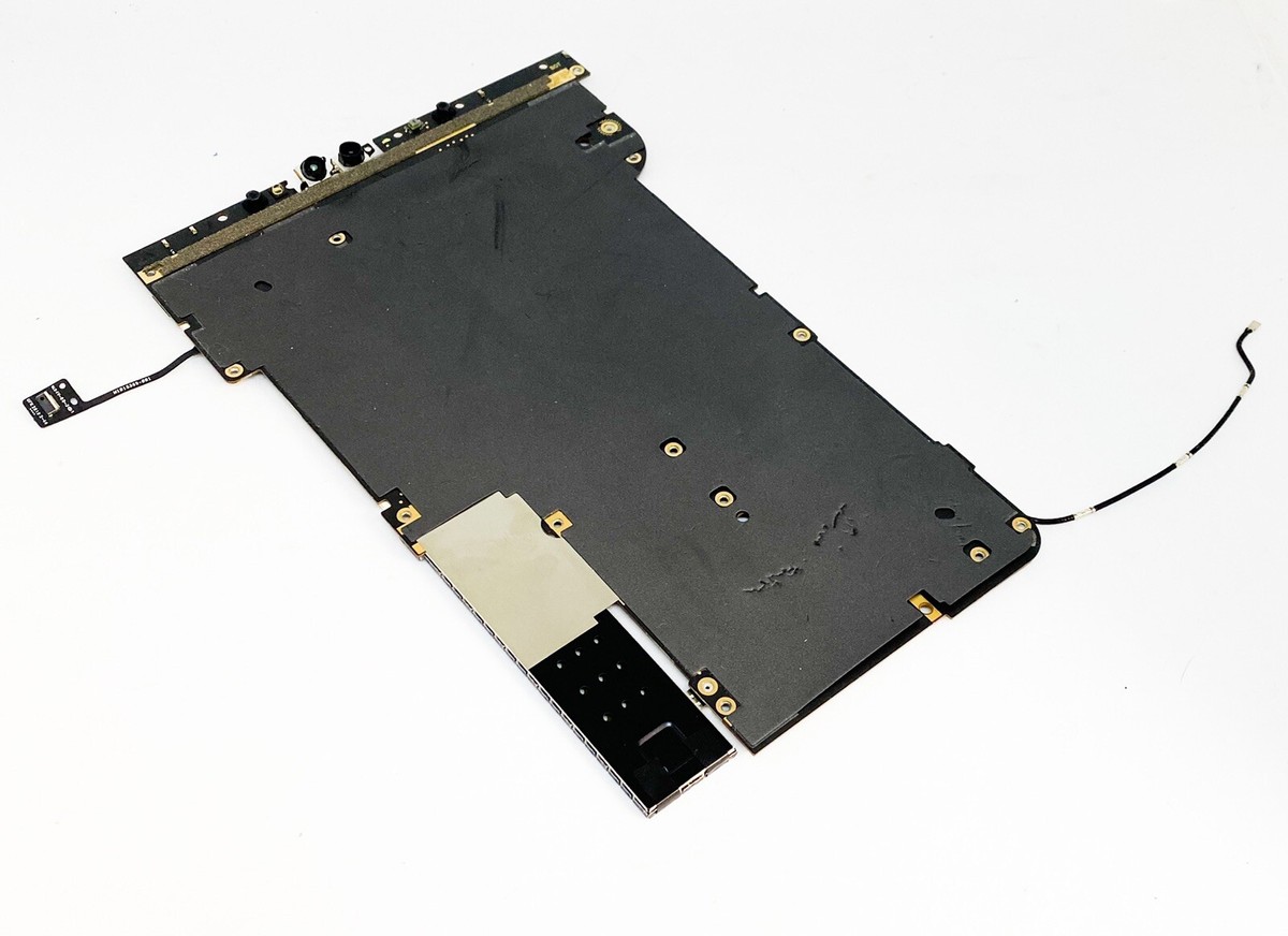 Microsoft Surface Book 2 1793 15