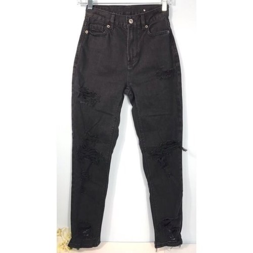 Distressed Mom Jeans 