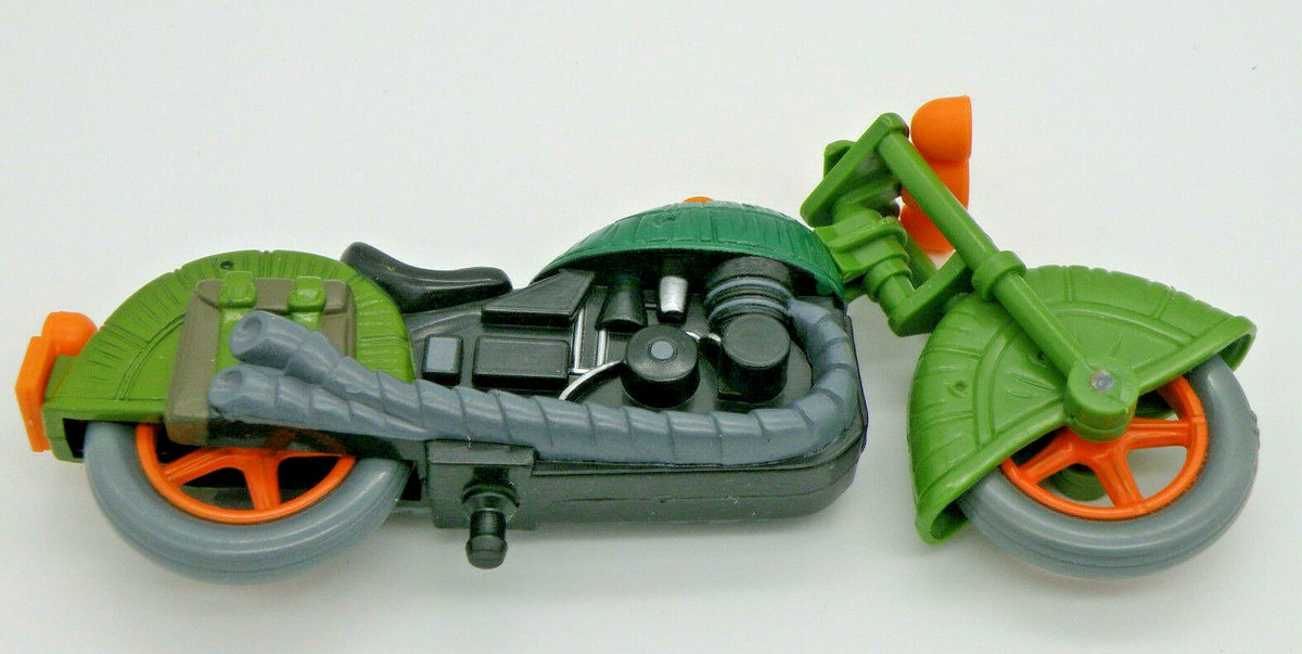 タートルズ　バイク　Teenage Mutant Ninja Turtles Teenage Mutant Ninja Turtle Deluxe Vehicle Assortment One