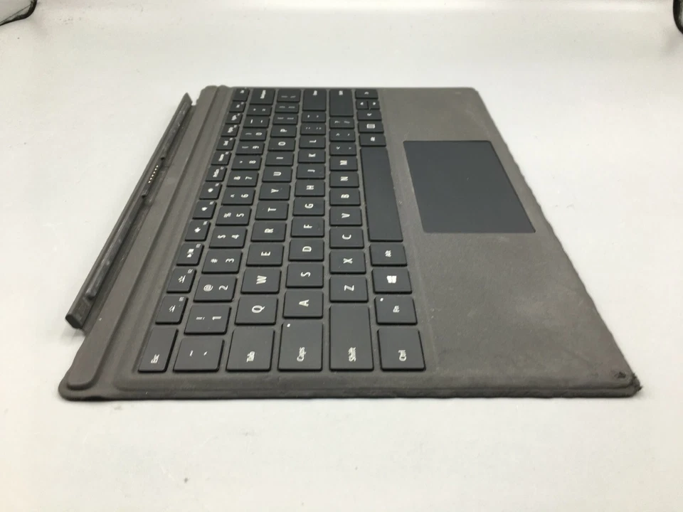 Microsoft 1725 Type Cover Black for Surface Pro 3 4 Backlit Keyboard Free S/H - Image 4 of 4
