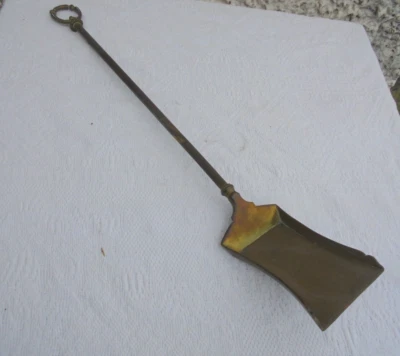 ancienne Pelle de Cheminée en Laiton - Photo 1/4