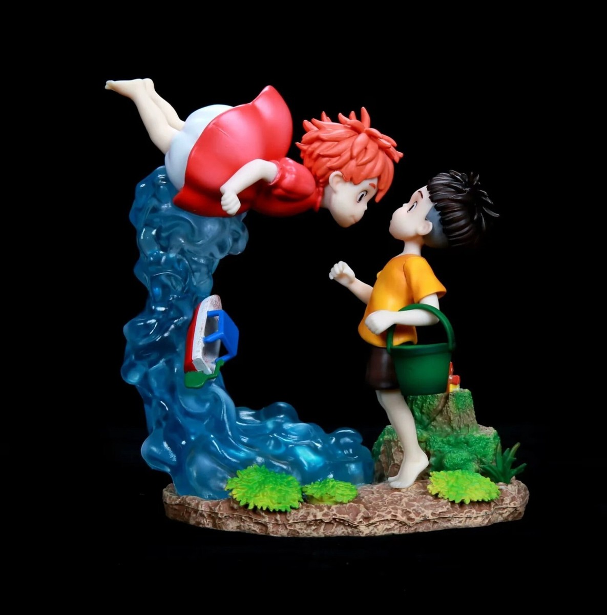 崖の上のポニョ Sosuke Ponyo ポニョ、宗介好きぃ 彫刻フィギュア 崖の上のポニョ Sosuke Ponyo ポニョ、宗介好きぃ 彫刻