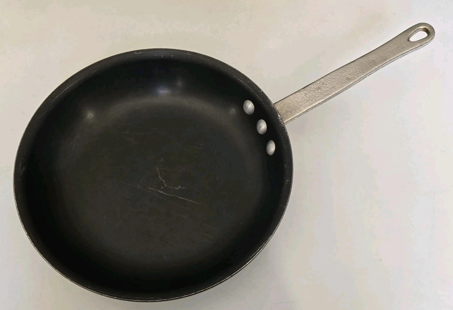 Vtg Calphalon Commercial Aluminum Cookware Company Anodized 10" Frying Pan 1390
Opens in a new windo