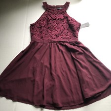 Lulus Lovers Game Lace Fit & Flare Dress Maroon Dark Red Sz M A823