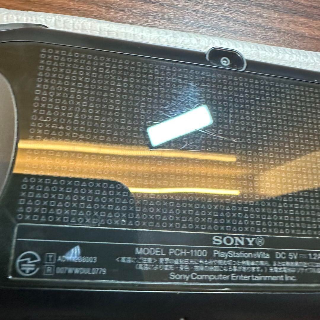 SONY PlayStation PS Vita PCH-1100 AA01 Crystal Black 3G / Wi-Fi