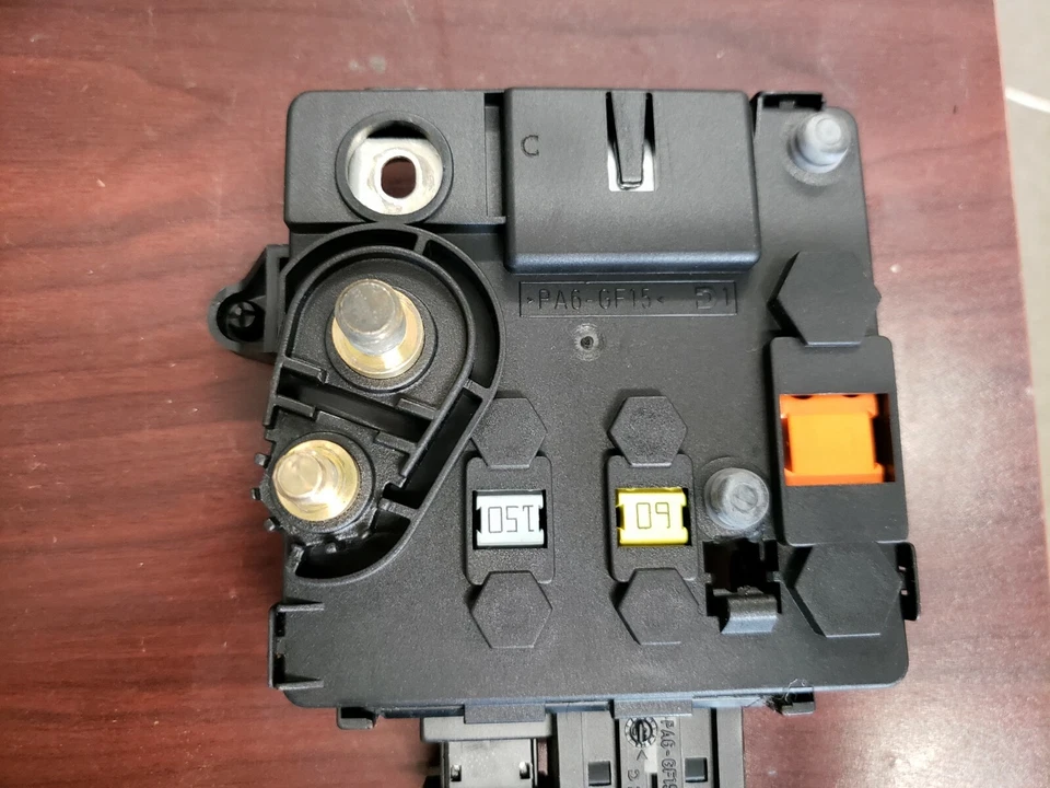 Bloque de fusibles de unión delantera Mercedes-Benz W220 S430 S500 2003-2004-2006 2205460641 Foto 2 de 3