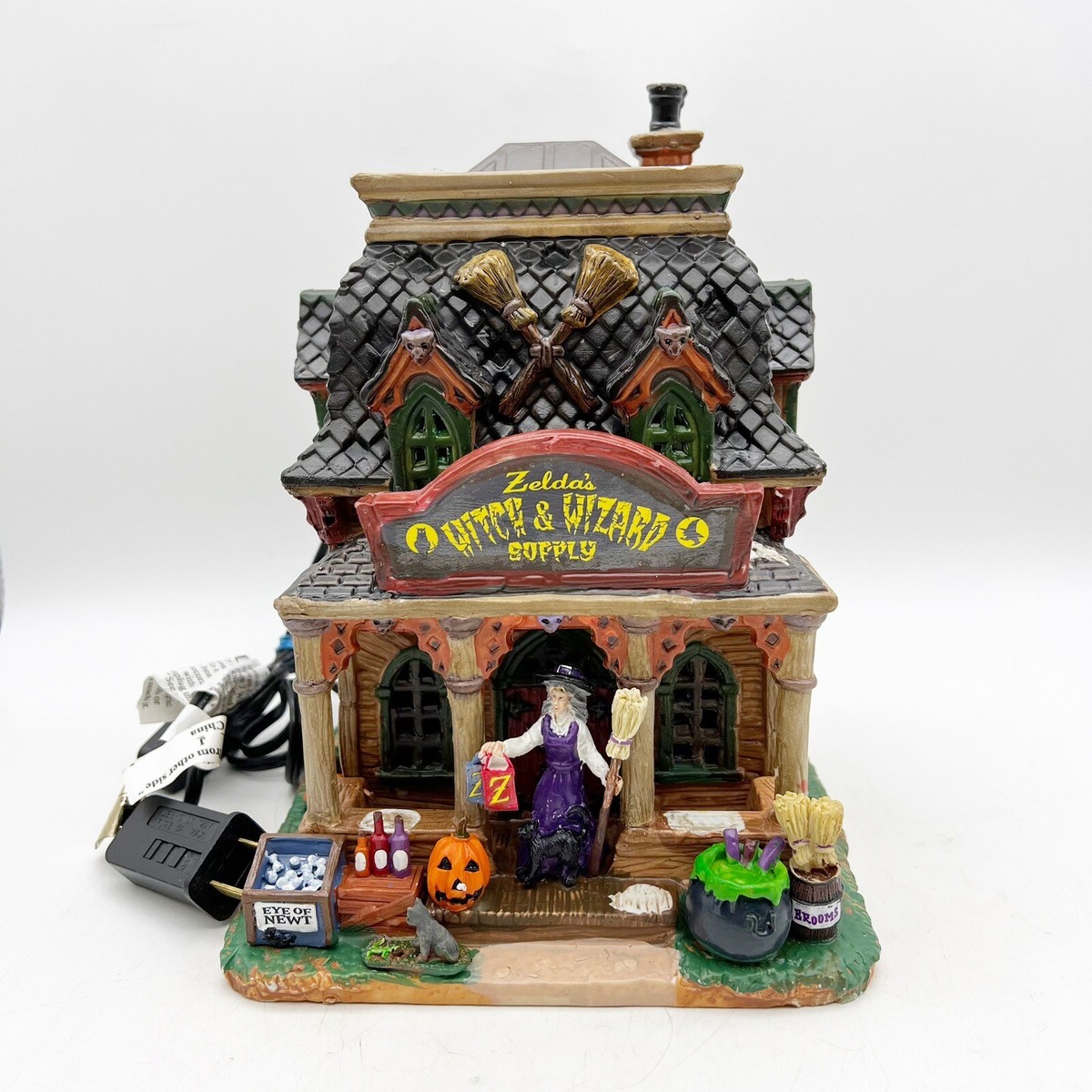 Lemax Spooky Town 2013 Signature Collection Zeldas Witch & Wizard