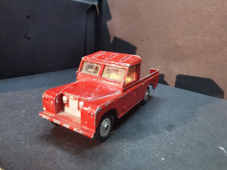 CORGI TOYS   LAND ROVER 109 W.D..   PICK UP PICKUP as per photos - Immagine 4 di 4