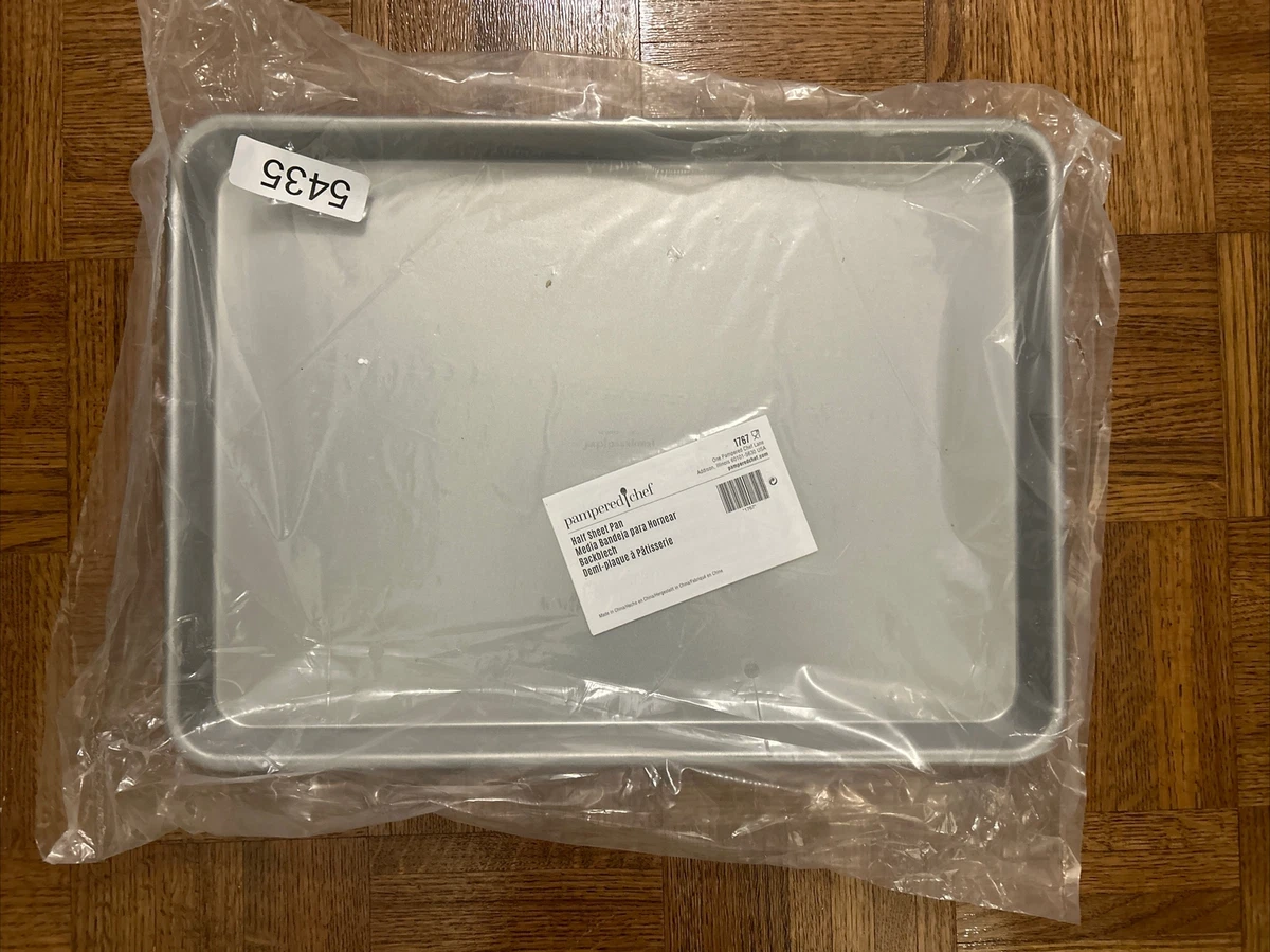 NEW Pampered Chef Half Sheet Pan 1767 12